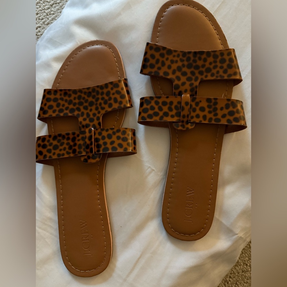 J Crew Tortoise strap slides size 9 (fits like 8.5)